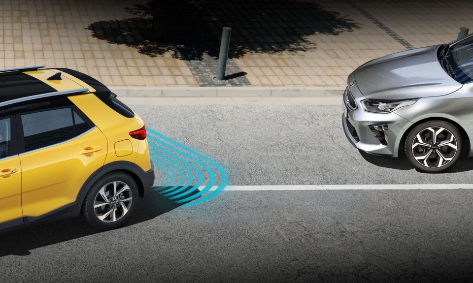 Kia Sperandio - Concessionria Autorizada e Revenda Kia em SC SENSOR DE ESTACIONAMENTO TRASEIRO Ideal para estacionar sem receio, o sensor de estacionamento traseiro avisa a presença e a distância de obstáculos atrás...